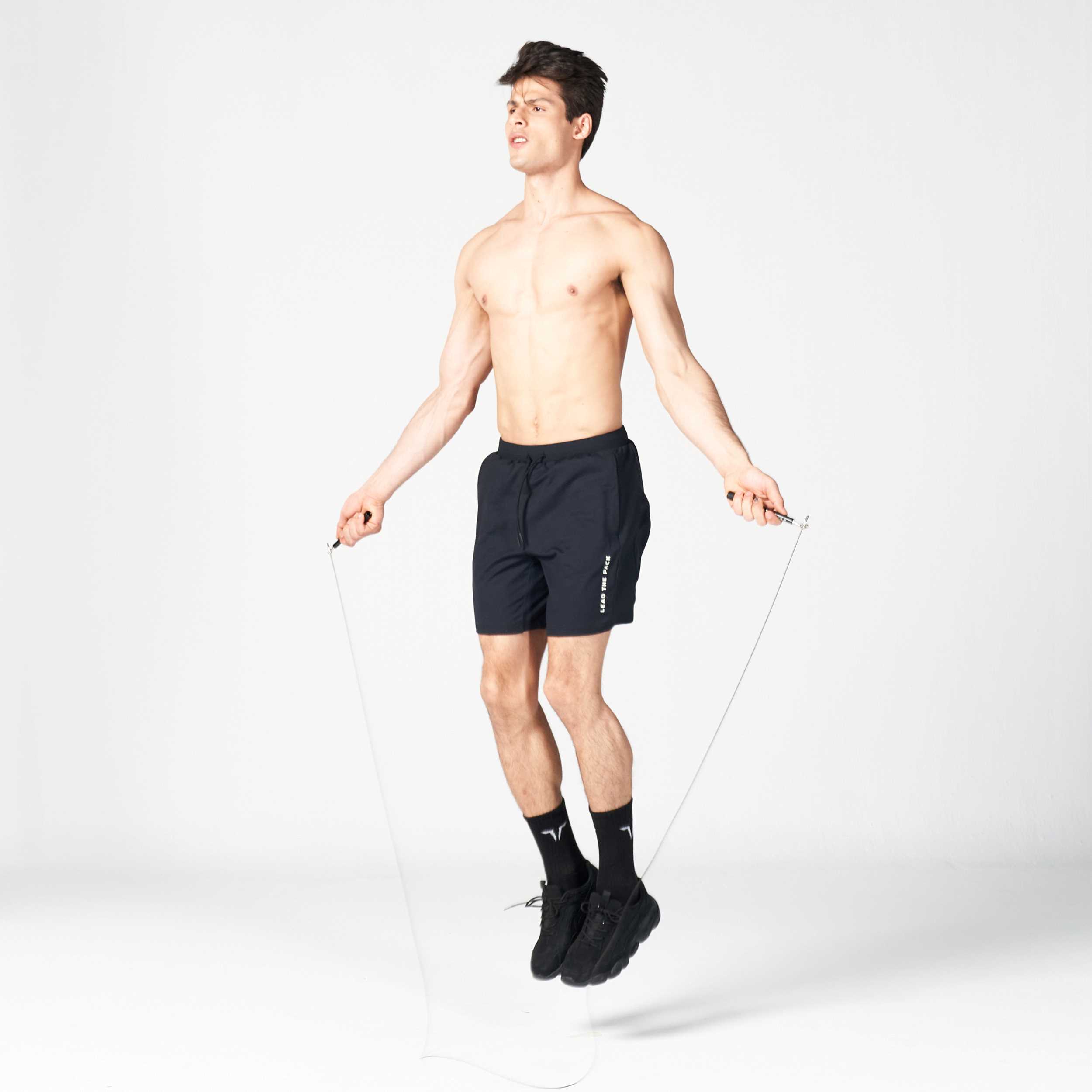 STATEMENT RIBBED FLEX SHORTS - BLACK